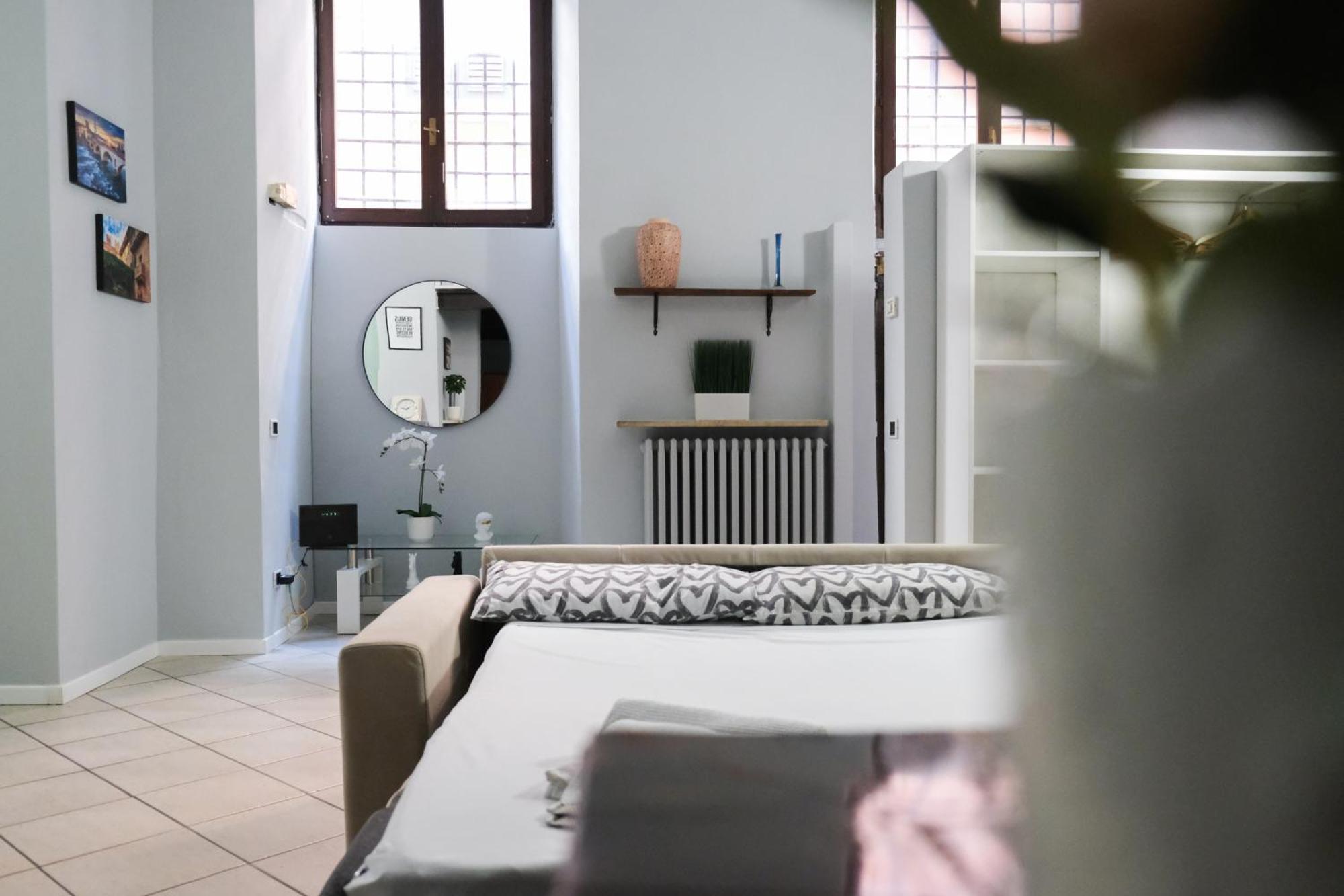 Carega City Center Apartment Верона Экстерьер фото